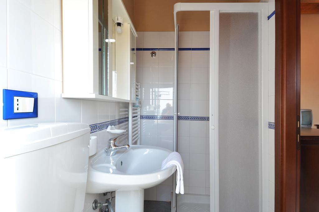 B&B La Castellana Marina di Ragusa Bagian luar foto